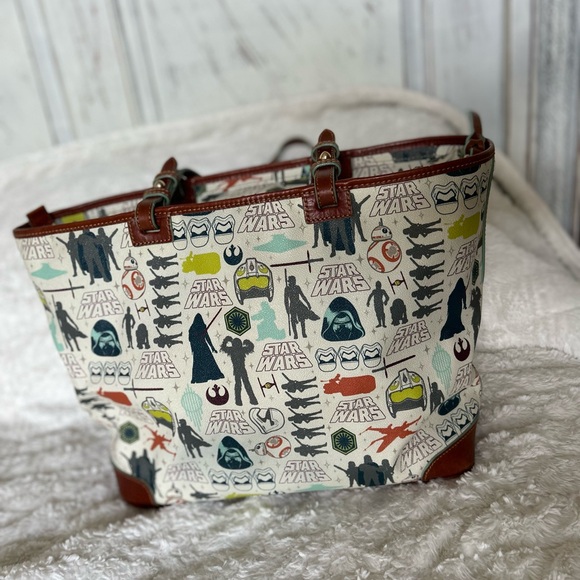 Disneys Dooney and bourke Star Wars tote - Picture 2 of 6